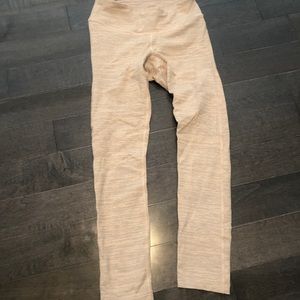 Outdoor Voices xs tights- 3/4 in Beach